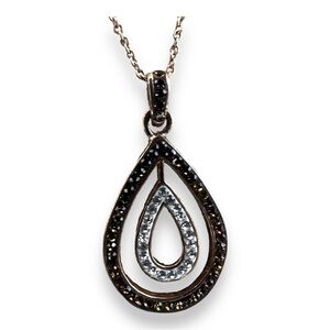 ROSE GOLD TEARDROP PENDENT NECKLACE 18” GLAM RETRO EVENT CLASSIC
